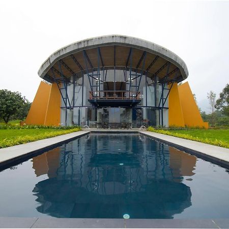 Saffronstays Solasta, Mulshi - Infinity Pool Villa With Mulshi Dam Views Extérieur photo